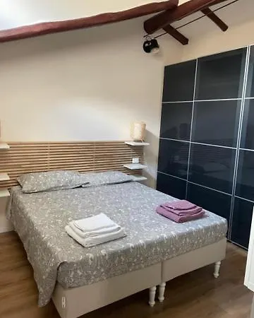 Διαμέρισμα Portanova Attic