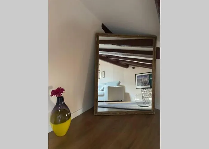 Portanova Attic * Μπολόνια