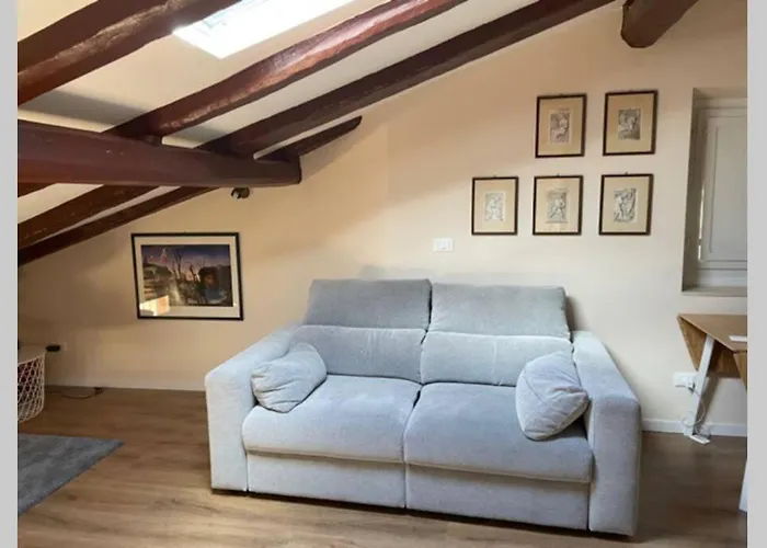 Διαμέρισμα Portanova Attic